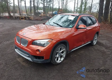 2013 BMW X1 xDrive28I z USA, uszkodzony, nr VIN WBAVL1C51DVR86204